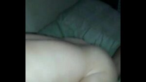 Porno gay comi o amigo no hotel