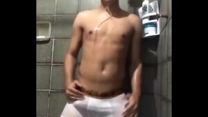 Samba porno gay dançando de fio