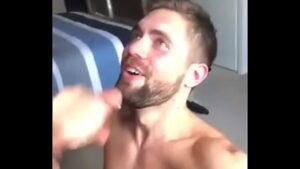 Sexo tapa na cara gay gif