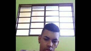 Video de porno gay morenos na massagem