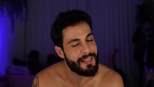 Xvideos gay dotados sem capa