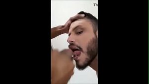 So sexo oral gozadas na boca ,tomando muito leitinho