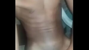 Homem de 18 anos faz sexo com novinha de 18